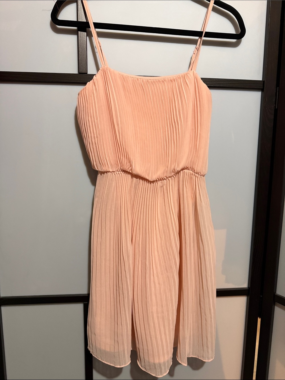 Forever 21 Pleated Spaghetti Strap Mini Dress in Pink